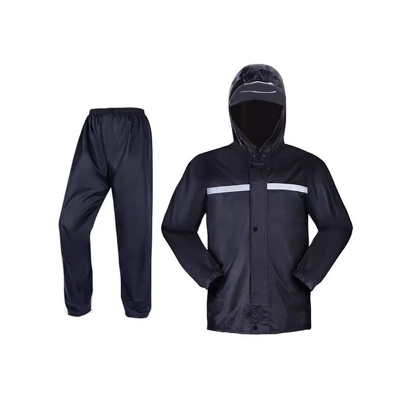 雨具（雨衣、雨鞋）